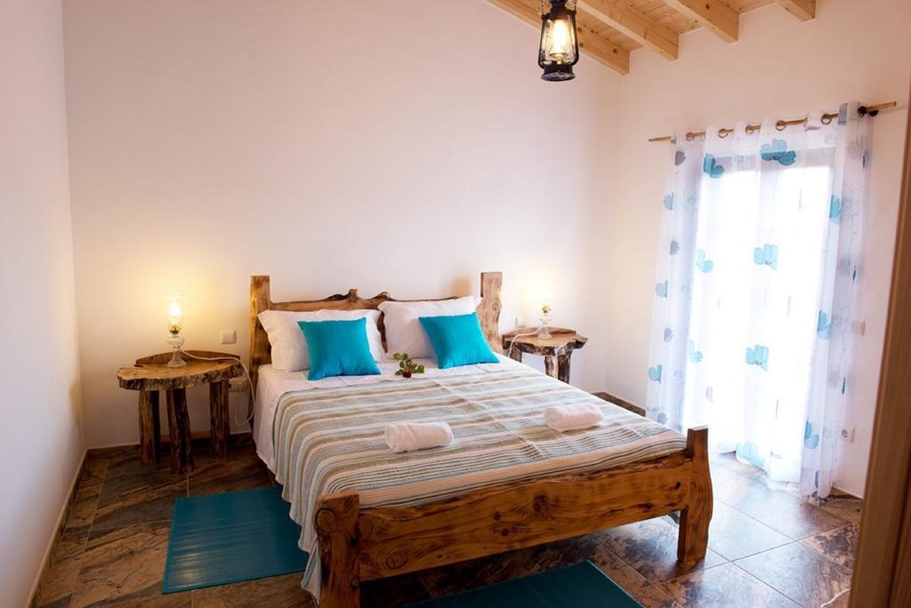 Quinta Das Aguas Aljezur Room photo
